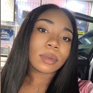 Meet your Posher, Destiny